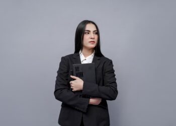 Download Mega Bundle 5,000+ awesome stock photos with commercial license With 16 categories | Perfect for websites, ads and marketing campaigns in South Asian countries. Get access at 50% discount on www.fotos.pk