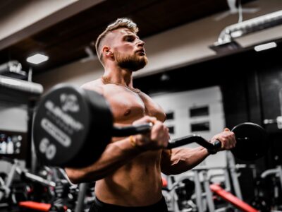 Bodybuilder and online coach @Crowtersix working out at a gym! Instagram: @VisualsByRoyalZ